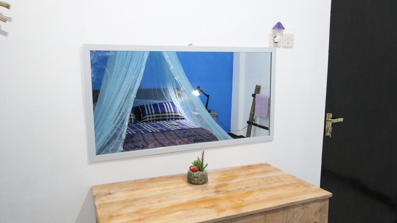 Hostel Hati Hati Jogyakarta Zewnętrze zdjęcie
